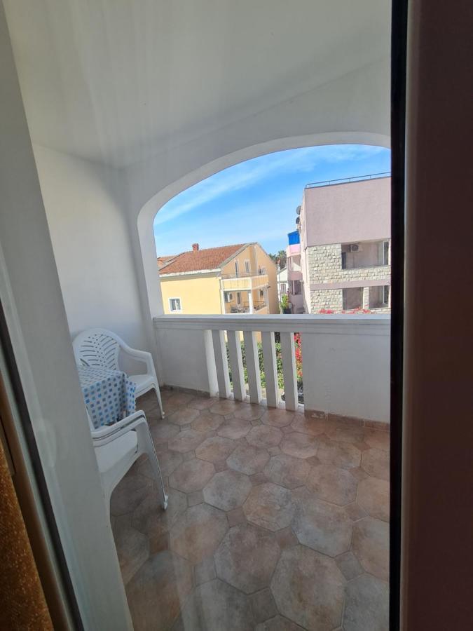 Hibiscus Guest House Budva Buitenkant foto