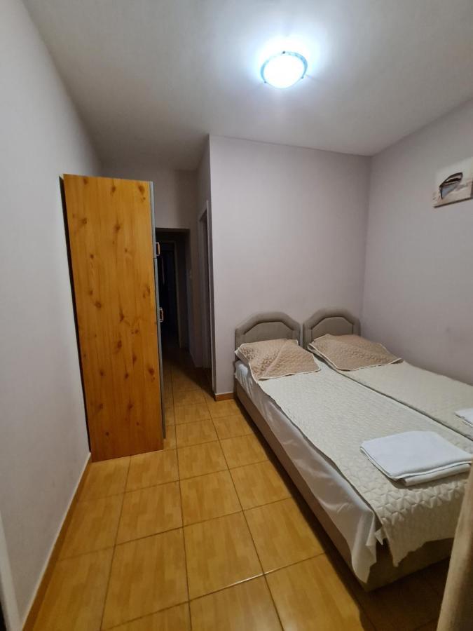 Hibiscus Guest House Budva Buitenkant foto