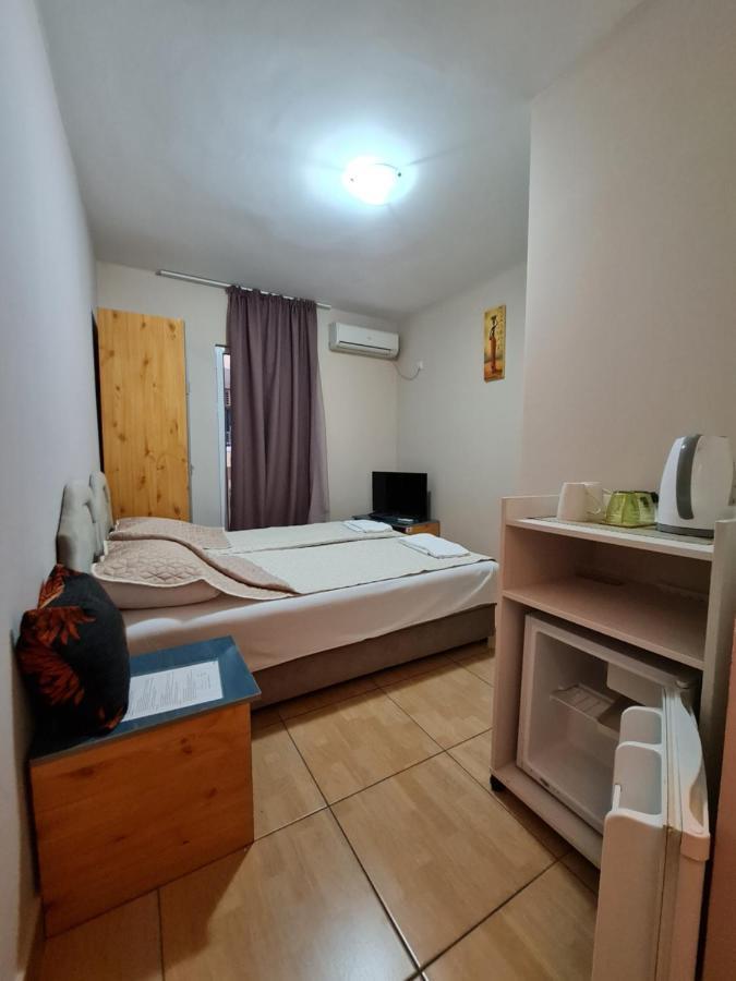 Hibiscus Guest House Budva Buitenkant foto