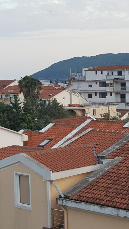 Hibiscus Guest House Budva Buitenkant foto